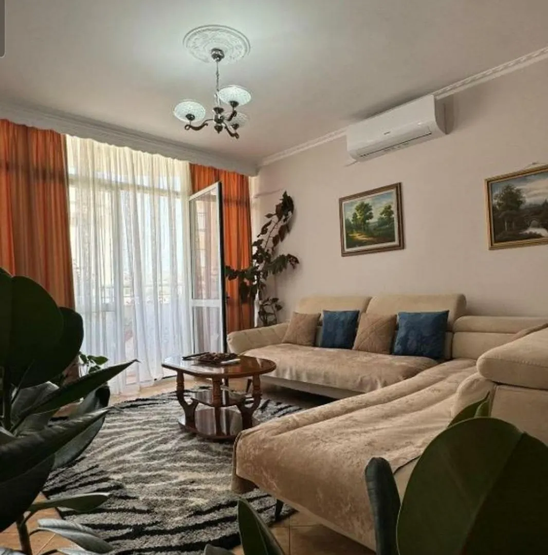 The Moon Apartments Vlore
