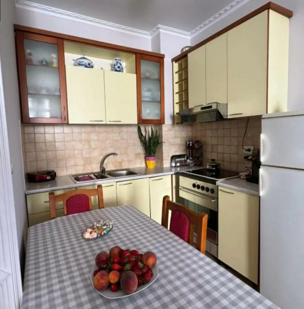 The Moon Apartments Vlore 0*,  Albania