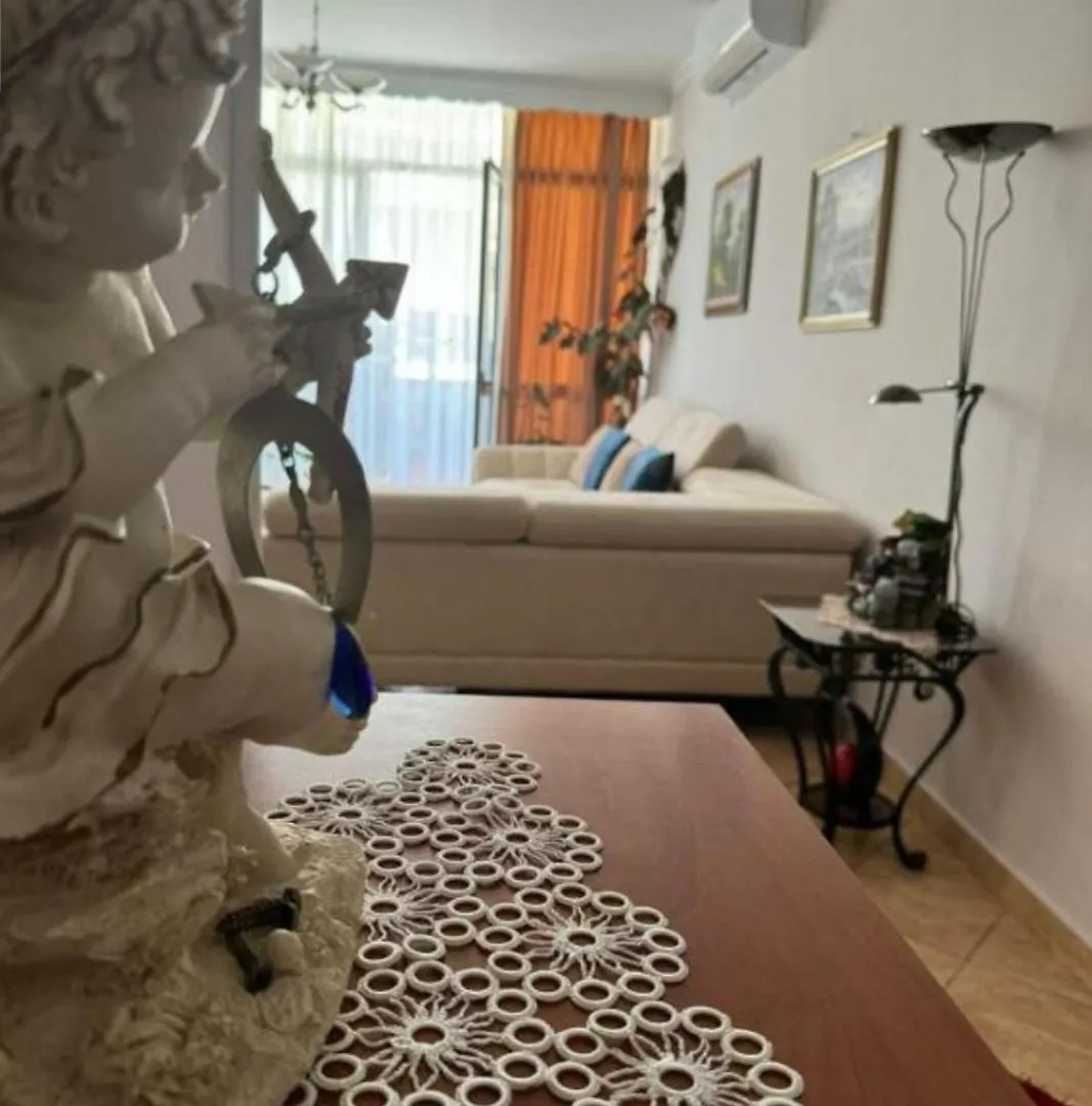 The Moon Apartments Vlore